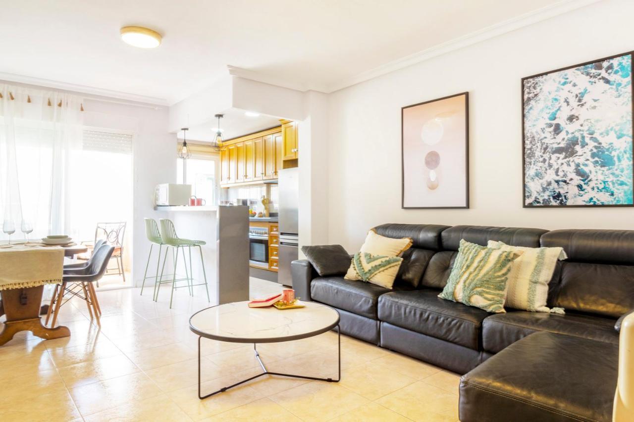Apartamento Pink Maritimo تورّيفيِخا المظهر الخارجي الصورة