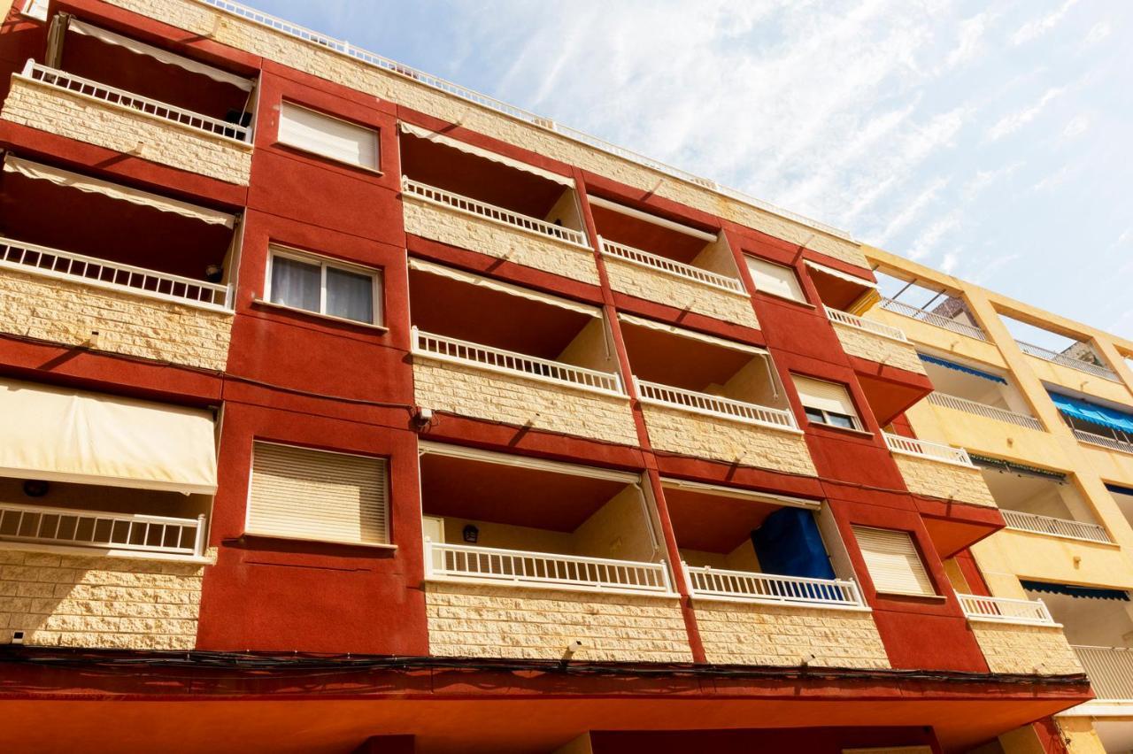 Apartamento Pink Maritimo تورّيفيِخا المظهر الخارجي الصورة