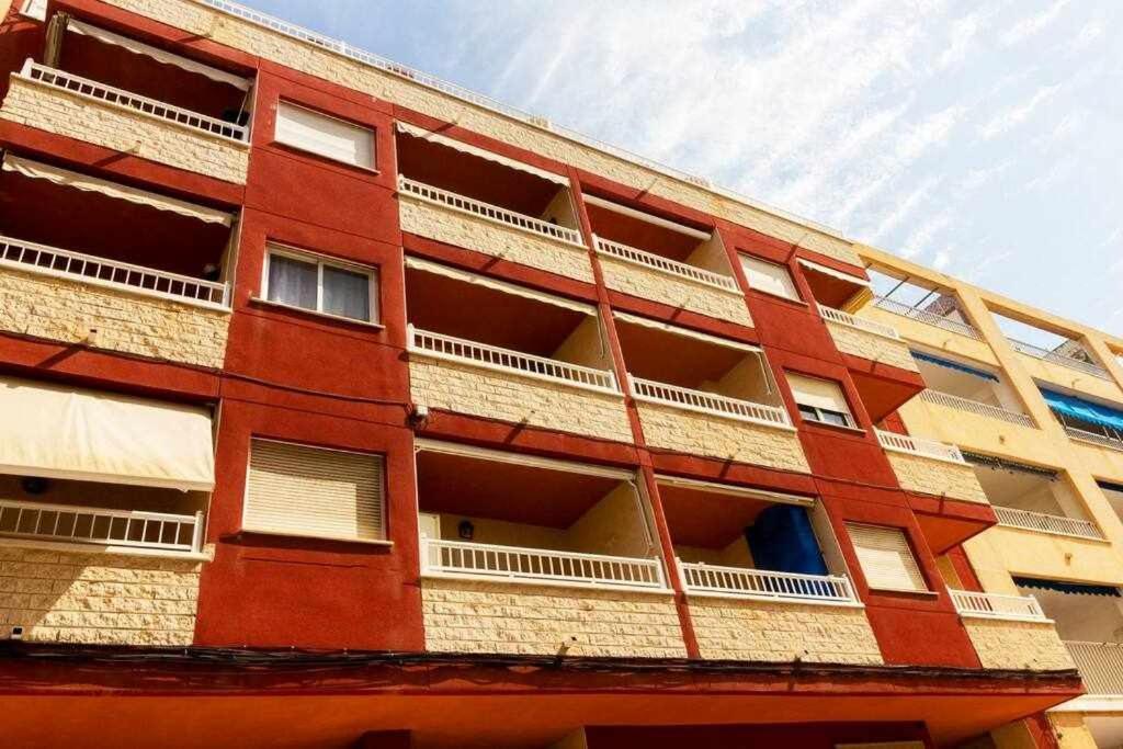 Apartamento Pink Maritimo تورّيفيِخا المظهر الخارجي الصورة