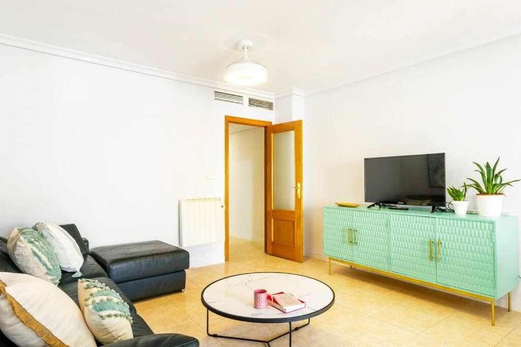 Apartamento Pink Maritimo تورّيفيِخا المظهر الخارجي الصورة