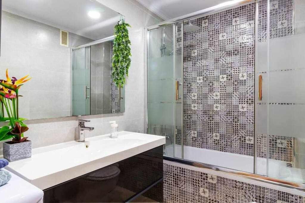 Apartamento Pink Maritimo تورّيفيِخا المظهر الخارجي الصورة